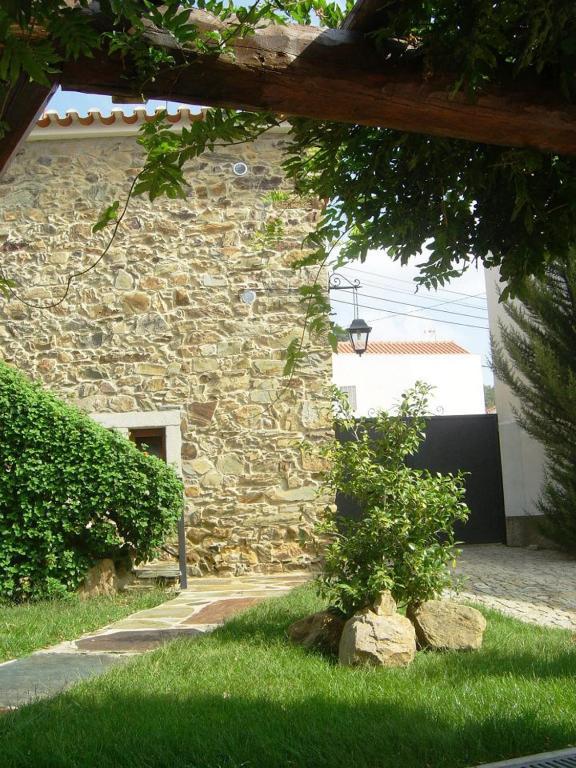 Casa Santa Catarina Penha Garcia Exterior foto